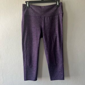 Athleta Purple High Rise Quest Chaturanga Cropped Leggings Size M